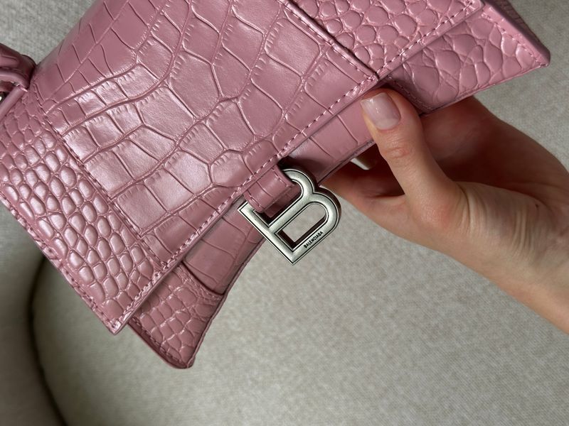 Сумка Balenciaga Hourglass Handbag Small in Crocodile Embossed Calfskin Pink 99996 фото