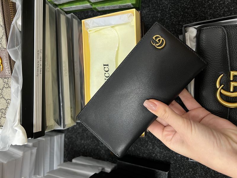 Гаманець Gucci Marmont G Black Leather Bifold Long Wallet Purse Black 88150 фото