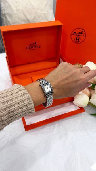 Часы Hermes Heure H 21mm Stainless Steel Ladies Watch 4224 фото