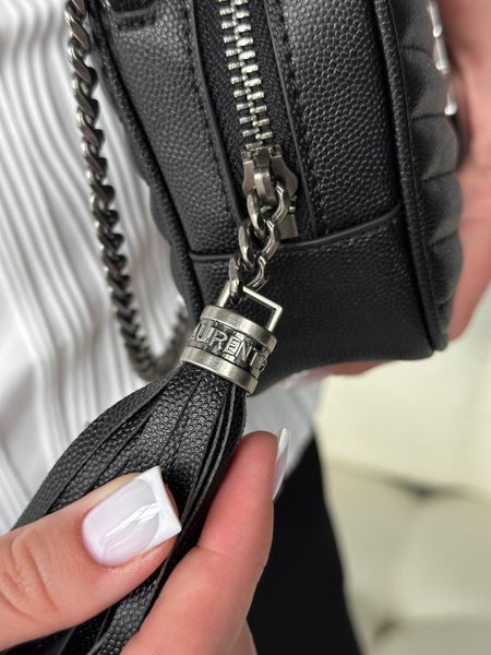 Сумка Saint Laurent Mini Lou Camera Bag in Grain de Poudre Black Leather 0377 фото