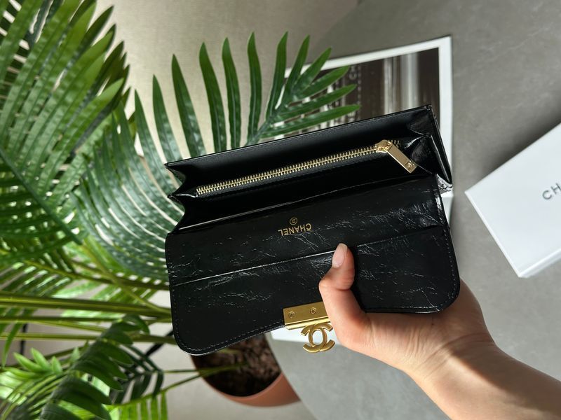 Гаманець Chanel Black Patent Leather Wallet Black 88200 фото