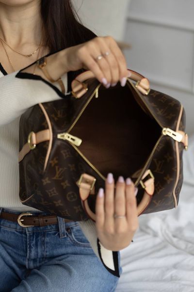 Сумка Louis Vuitton Speedy Bandouli&egrave;re 30 in Monogram Coated Canvas/Gold Hardware 605 фото
