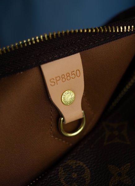 Сумка Louis Vuitton Speedy Bandouli&egrave;re 30 in Monogram Coated Canvas/Gold Hardware 605 фото