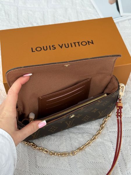 Сумка Louis Vuitton Wallet On Chain Ivy in Brown Monogram Coated Canvas/Gold Hardware 624 фото