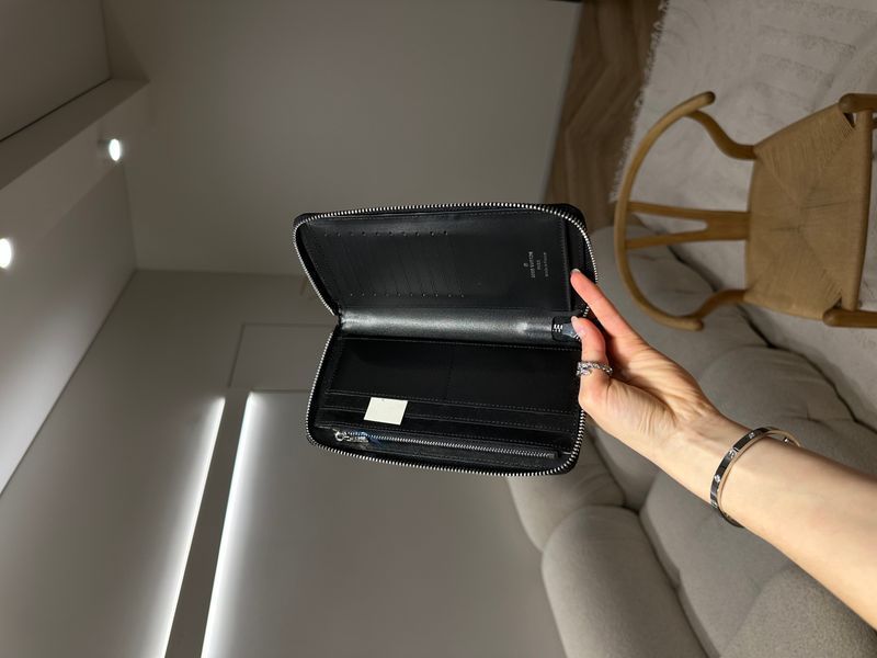 Гаманець Louis Vuitton Zippy Taurillon Shadow Black 88195 фото