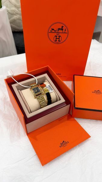 Часы Hermes Heure H 21mm Yellow Gold Ladies Watch + Браслет Hermes Clic H 2456 фото