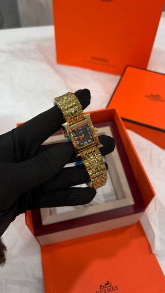 Часы Hermes Heure H 21mm Yellow Gold Ladies Watch + Браслет Hermes Clic H 2456 фото