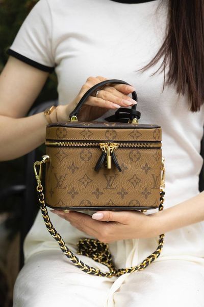 Сумка Louis Vuitton Vanity PM Bag in Light Brown Monogram Reverse Coated Canvas 0358 фото