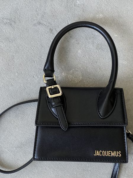 Сумка Jacquemus Le Chiquito Moyen Boucle Bag Black 99316 фото