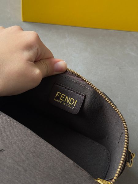 Сумка Fendi Vanity Tobacco Brown FF Jacquard Fabric Mini-bag 991063 фото