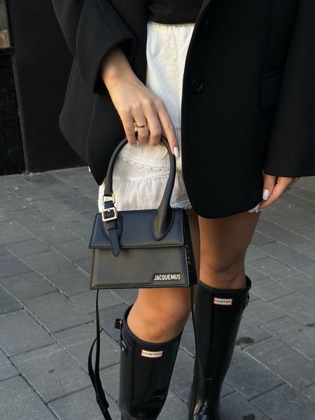 Сумка Jacquemus Le Chiquito Moyen Boucle Bag Black 99316 фото
