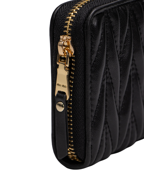 Гаманець Miu Miu Large Matelass&eacute; Nappa Leather Wallet Black 88189 фото