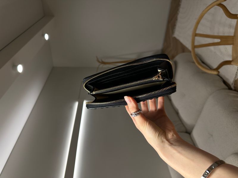 Гаманець Miu Miu Large Matelass&eacute; Nappa Leather Wallet Black 88189 фото