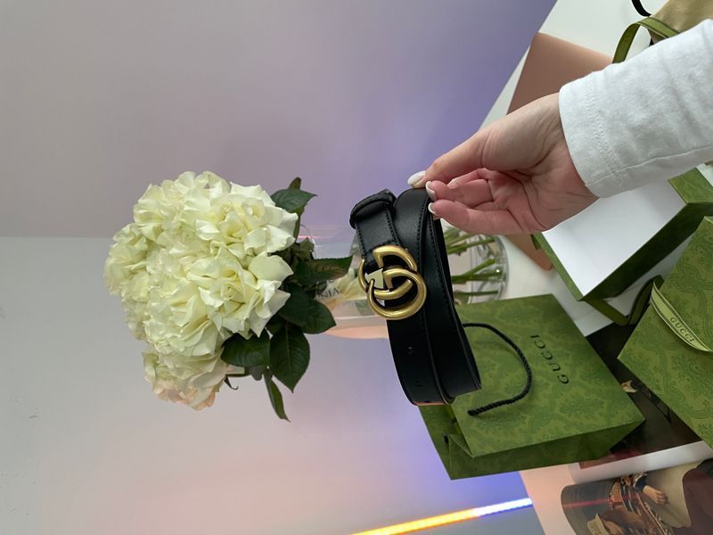 Ремінь Gucci Leather Belt With Double G Gold Buckle 66142 фото