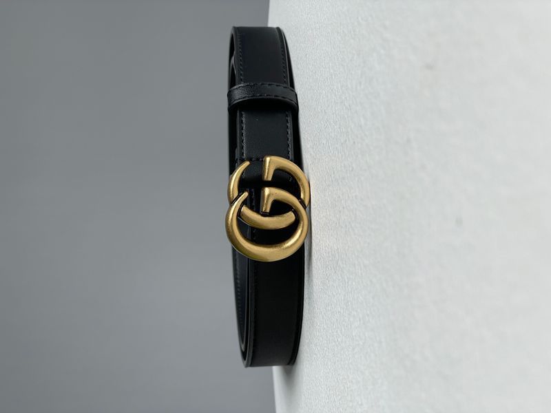 Ремінь Gucci Leather Belt With Double G Gold Buckle 66142 фото