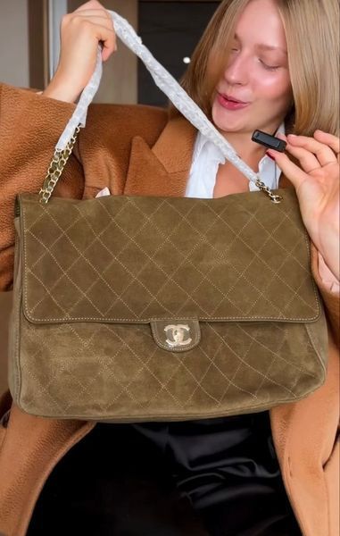 Сумка Chanel Maxi Large Flap Bag in Olive Suede Leather with Gold Tone Hardware Premium Quality 649 фото