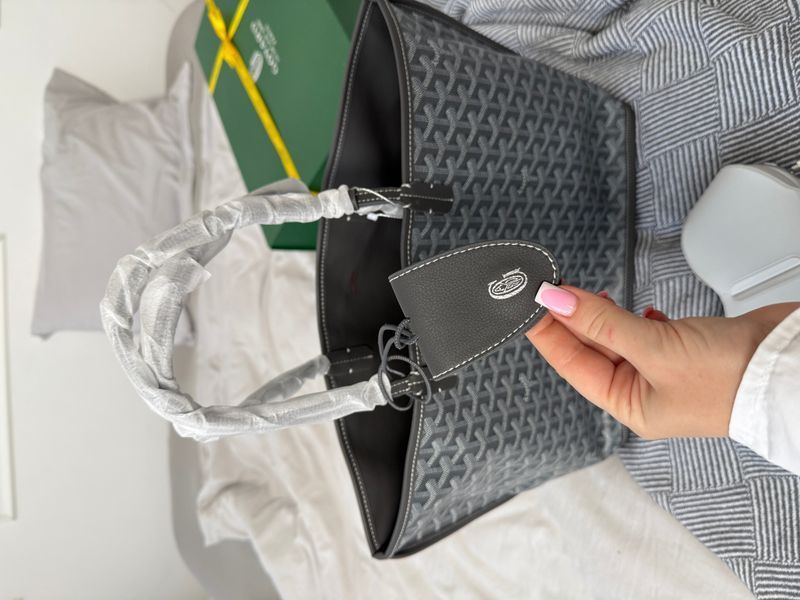 Сумка Goyard Anjou GM Tote Bag in Grey Goyardine Canvas/Chevroches Calfskin 6251 фото