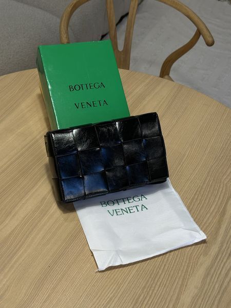 Сумка Bottega Veneta Cassette in Intrecciato Leather Black 99778 фото