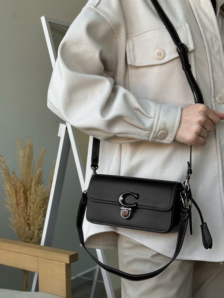 Cумка Coach Studio Baguette Bag in Glovetanned Leather Black 0409 фото