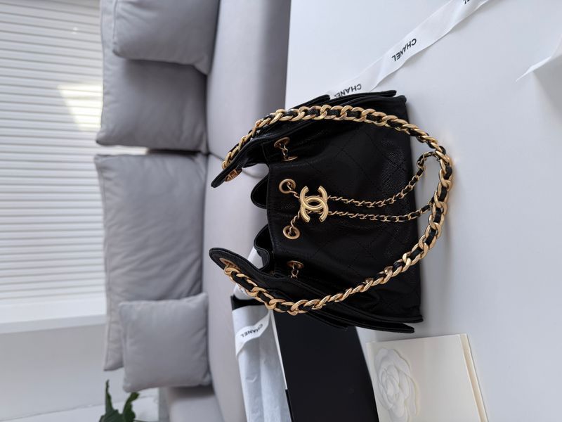 Сумка Chanel 25 Mini Handbag in Black Grained Leather with Gold Hardware 991064 фото