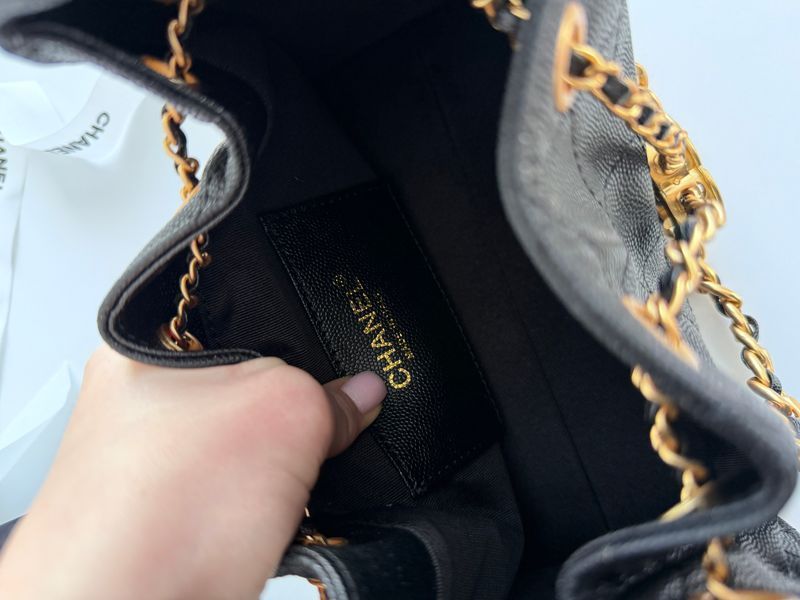 Сумка Chanel 25 Mini Handbag in Black Grained Leather with Gold Hardware 991064 фото
