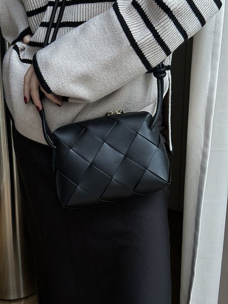 Сумка Bottega Veneta Mini Camera Bag Black 99548 фото