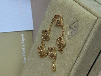 Браслет Van Cleef & Arpels Bracelet Vintage Alhambra 5 Motifs K18 Yellow Gold JW0113 фото