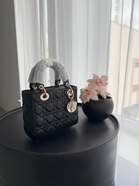 Сумка Christian Dior Small Lady Dior My ABCDior Bag in Black Cannage Lambskin/Gold Hardware 434 фото