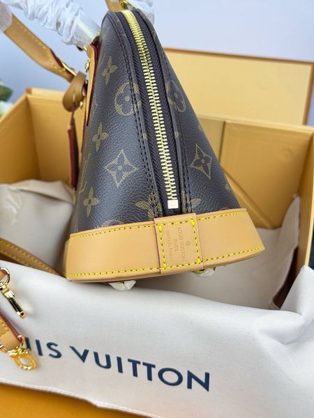 Сумка Louis Vuitton Alma BB in Brown Monogram Coated Canvas/Gold Hardware 99187 фото