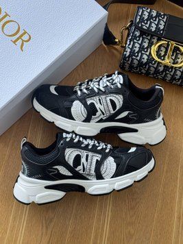 Жіночі кросівки Dior Chrono Sneaker Black/White 36 130 фото