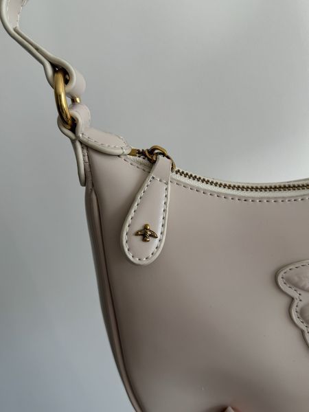 Сумка Pinko Half Moon Bag Simply Cream With Leather Buckle 99304 фото