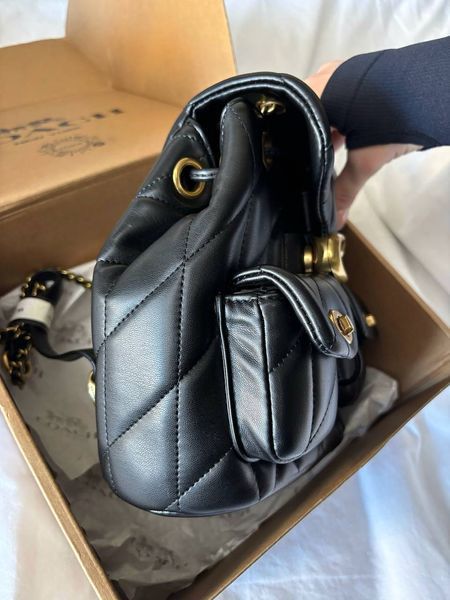 Рюкзак Coach Pillow Tabby Backpack Black/Gold 5722 фото
