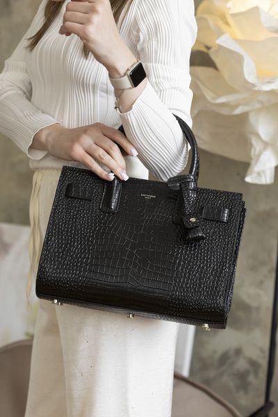 Сумка Saint Laurent Sac De Jour Nano Bag in Crocodile Embossed Patent Black Leather 0424 фото