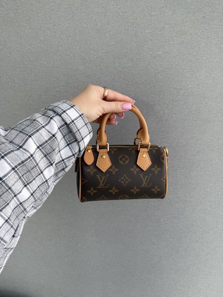 Сумка Louis Vuitton Nano Speedy in Monogram Coated Canvas/Gold Hardware 161 фото