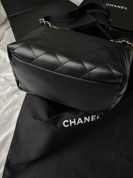 Сумка Chanel Chain Hobo Bucket Bag Black/Gold 9579 фото