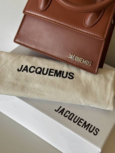 Сумка Jacquemus Le Chiquito Noeud Bag in Brown Leather 0491 фото