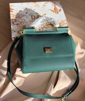 Сумка Dolce & Gabbana Sicily Medium Bag in Green Dauphine Calfskin 19015 фото