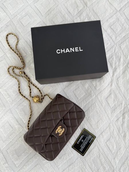 Сумка Chanel Classic 1.55 Small Single Flap in Chocolate Quilted Lambskin/Gold Hardware 240 фото