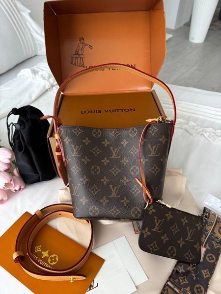 Сумка Louis Vuitton All In BB in Monogram Coated Сanvas 1070 фото