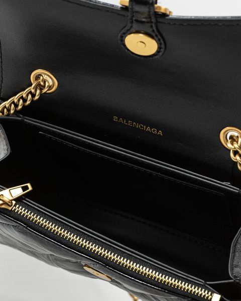 Cумка Balenciaga Crush Small Chain Bag in Black Quilted Leather/Gold Chain 18018 фото
