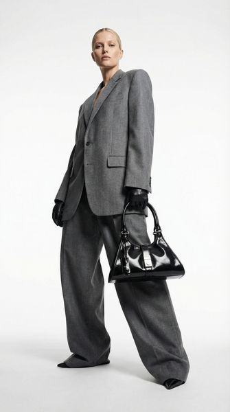 Сумка Prada Medium Tote Bag in Black Leather 991137 фото