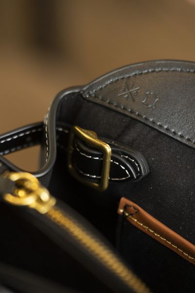 Сумка Coach Soft Empire Carryall Bag 35 in Black Leather/Brass Hardware 0547 фото
