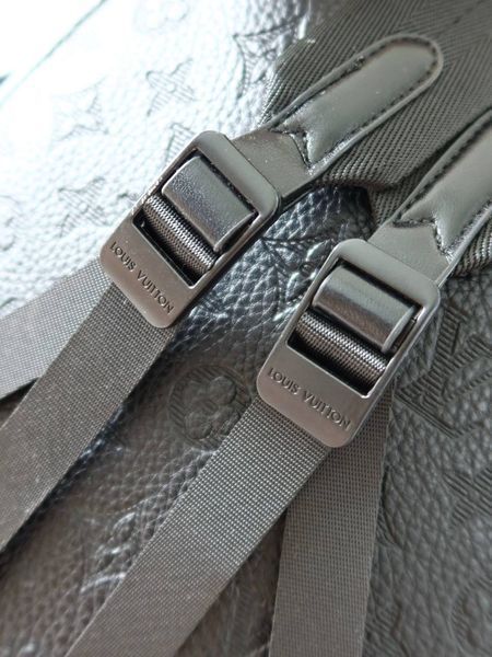 Рюкзак Louis Vuitton Discovery Backpack PM in Black Monogram Shadow Leather 176 фото