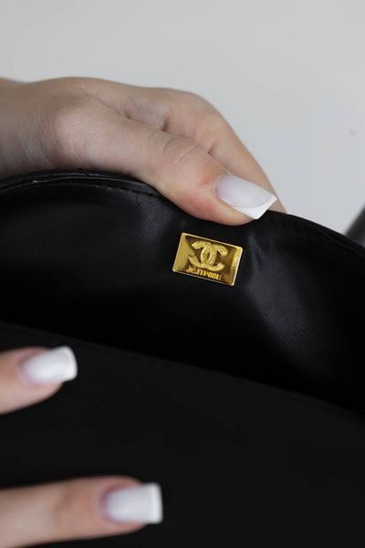 Сумка Chanel Mini Square Pearl Crush Flap Bag in Quilted Lambskin Black/Gold Hardware 0383 фото
