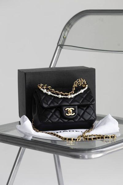 Сумка Chanel Mini Square Pearl Crush Flap Bag in Quilted Lambskin Black/Gold Hardware 0383 фото