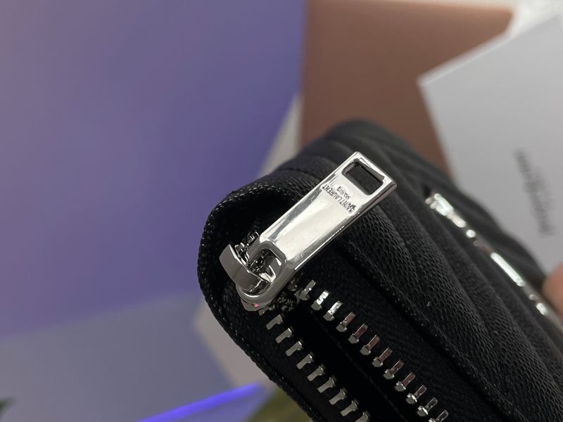 Гаманець Saint Laurent Plain Leather Long Wallet Black/Silver 88163 фото