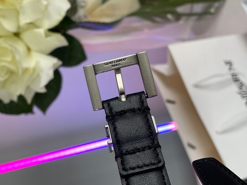Ремінь Saint Laurent Belt 2.0 with Silver Buckle 66125 фото