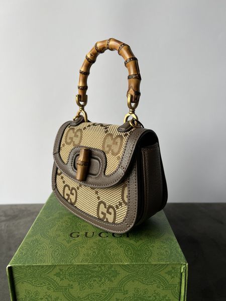 Cумка Gucci Bamboo 1947 Mini Bag in Jumbo GG Canvas 101 фото