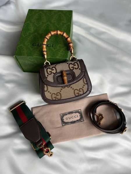 Cумка Gucci Bamboo 1947 Mini Bag in Jumbo GG Canvas 101 фото