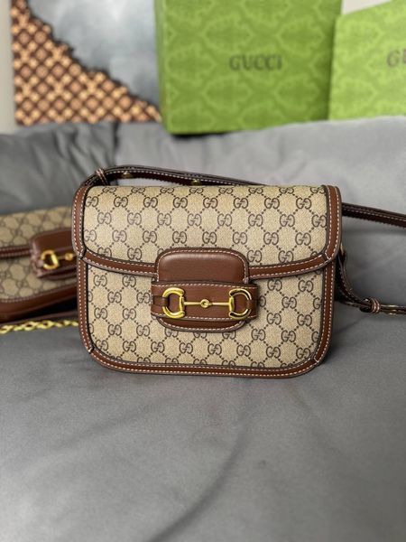 Сумка Gucci Horsebit 1955 Medium Shoulder Bag in Beige/Dark Brown GG Supreme Canvas/Gold-Toned Hardware 023 фото